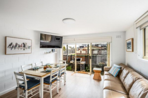 Metres from the Beach, Outdoor Area, Spacious, Ocean Grove